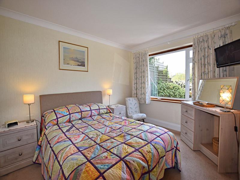 Garden apartment available for an extended let in Jersey