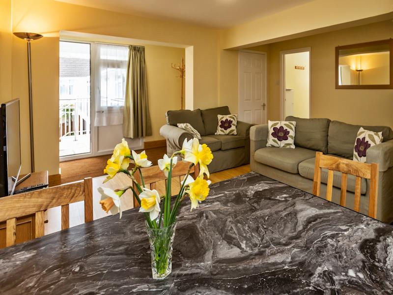 Macoles - 4 Star Gold Apartments in St Martin - Guernsey
