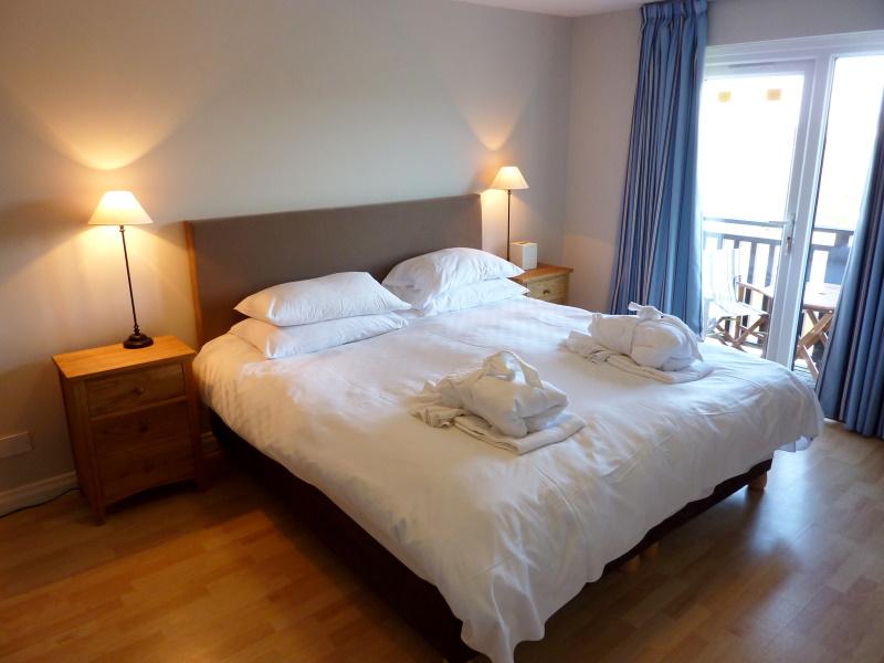 Macoles - Discovery Bay Beach Apartments - Jersey