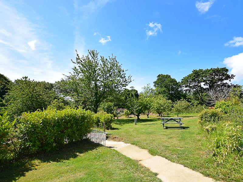 Macoles - St Lawrence Garden Apartment - Jersey